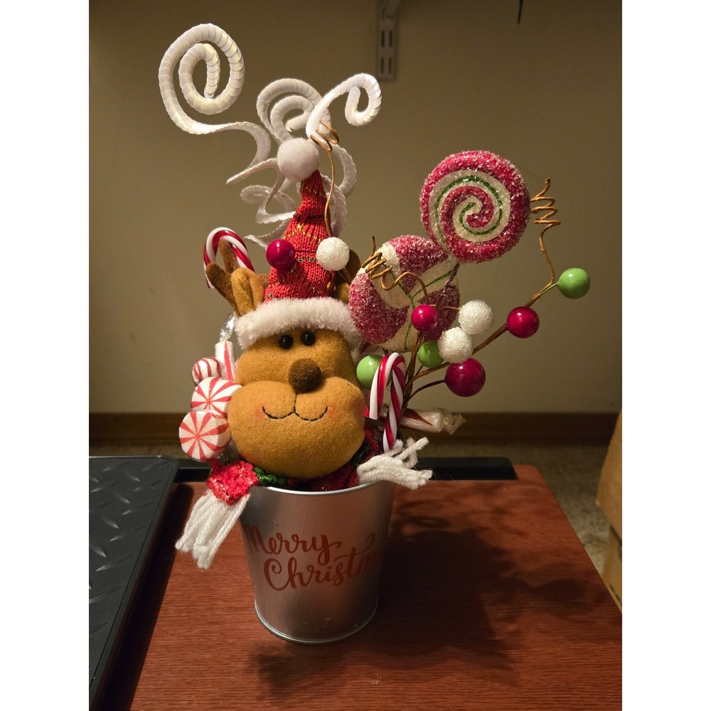 Christmas Reindeer Candy Centerpiece Merry Christmas Metal Bucket Decoration‎